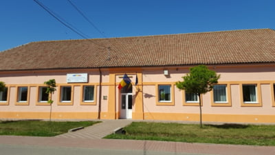 Directoarea școlii unde învățau minorii implicați în crima de la Cenei face dezvăluiri. Copiii era indisciplinați și monitorizați pentru consum de droguri