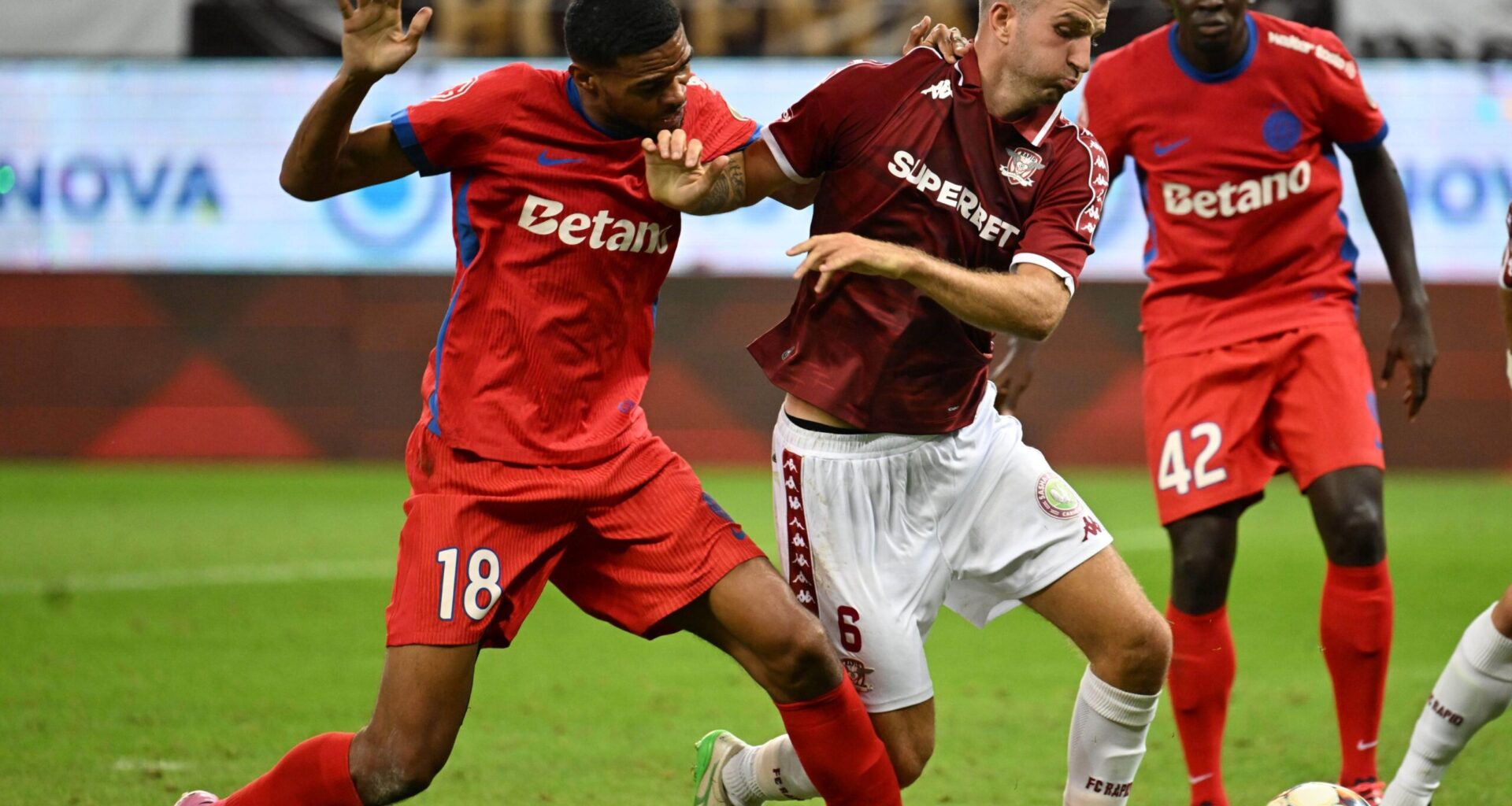 Regretul lui Malcom Edjouma după experiența de la FCSB: „Plec cu capul sus”