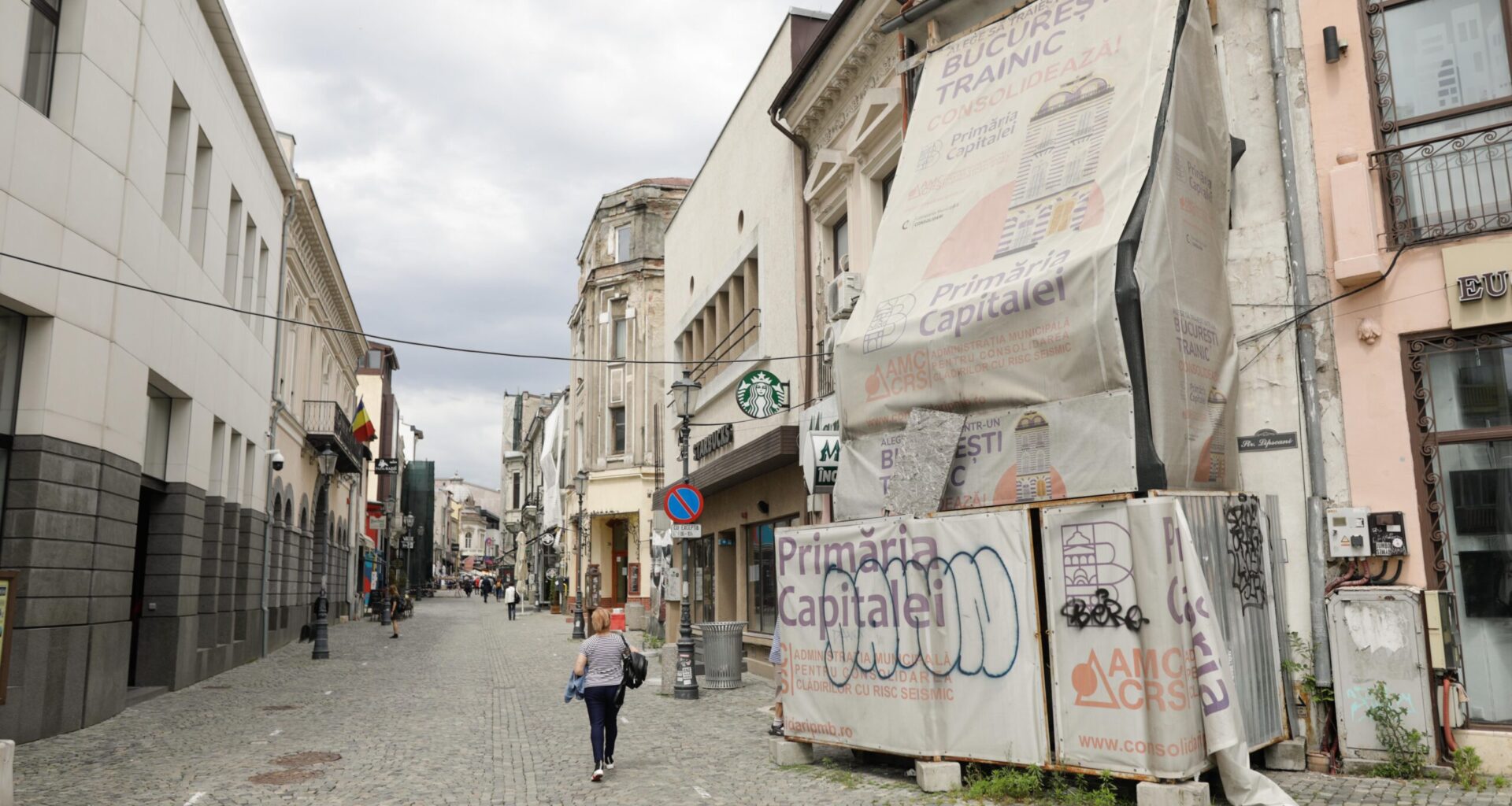 Primăria Capitalei cumpără bolarzi retractabili automatizați pentru Centrul Vechi. Contractul depășește 580.000 de euro