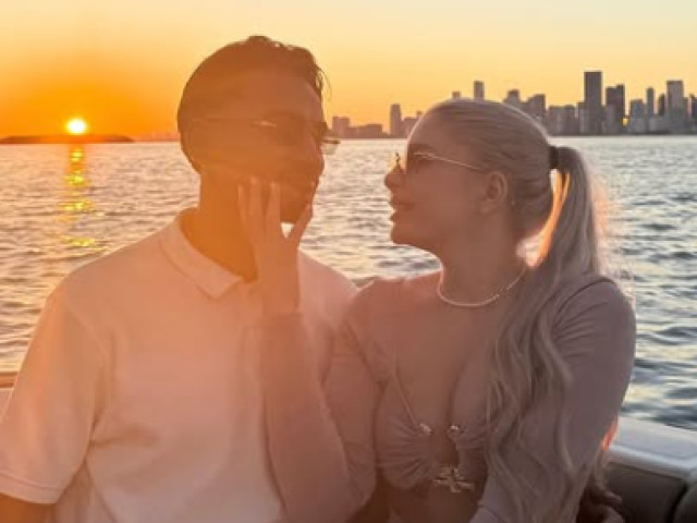 ”Am mașină care valorează cât o garsonieră”. După ce a fost cerută în căsătorie, a răbufnit: ”Chiar îmi pare rău”