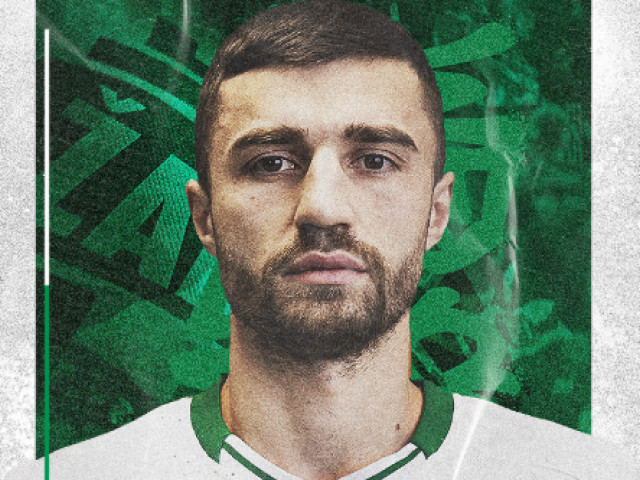 Românul care a retrogradat de trei ori la rând din SuperLigă a semnat: ”Sunt atât de fericit”