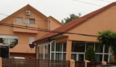 Își vinde casa cu piscină și saună din Bârlad cu 800.000 €: ”Nu e pentru noi”