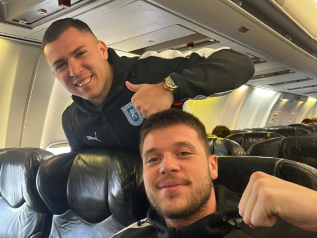 Liderii s-au reunit primii! Universitatea Craiova le-a luat fața rivalelor și a plecat deja în cantonament