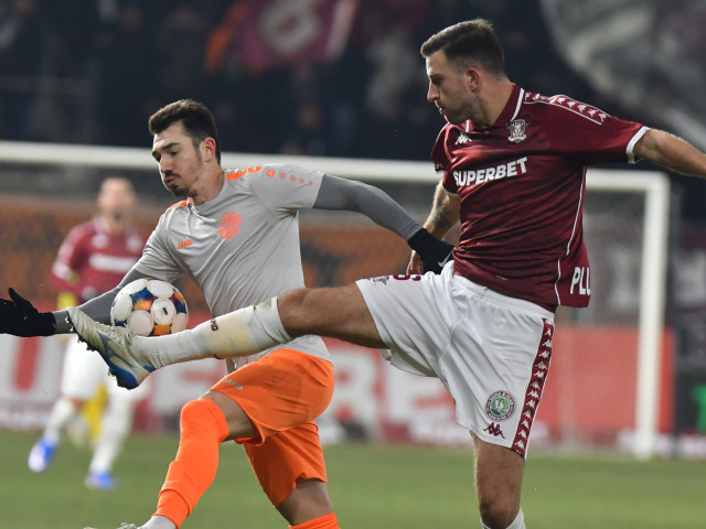 Video | Rapid - Metaloglobus 1-0. Giuleștenii au câștigat și au urcat pe primul loc