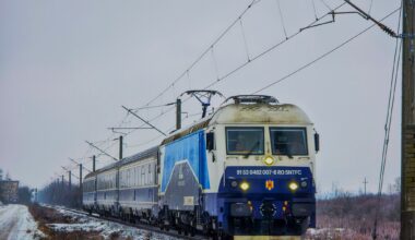 O locomotivă proaspăt modernizată prin PNRR a întârziat un tren cu 10 ore