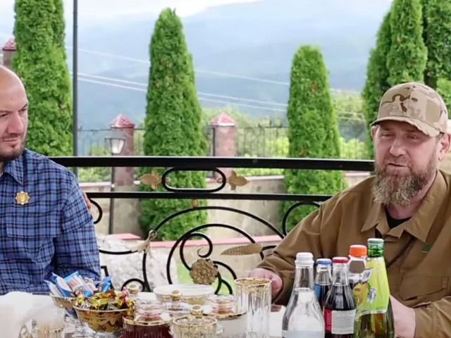 Temutul Kadyrov, către un român: ”Vino încoace!”. Când a aprins lumina, nu i-a venit să creadă: ”Tigrul era mare, mare”