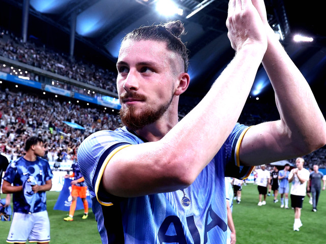 Ce anunț! Un gigant din Europa încearcă să îl deturneze pe Radu Drăgușin