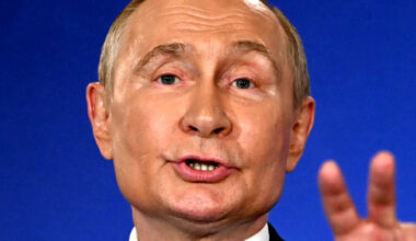 S-a aflat! Cine trăiește în palatul lui Vladimir Putin, despre care rușii susțin că a fost atacat de ucraineni