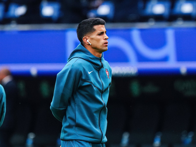 Inter sau Barcelona? O singură problemă în calea transferului lui Joao Cancelo