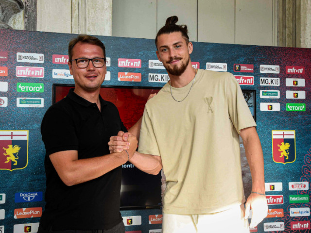 Tottenham l-a scos la vânzare pe Radu Drăgușin! Prețul cerut + Cât pierd englezii