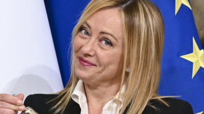 Premierul Italiei, Georgia Meloni, pictată ca înger într-o biserică din Roma. Imaginea a apărut după o renovare