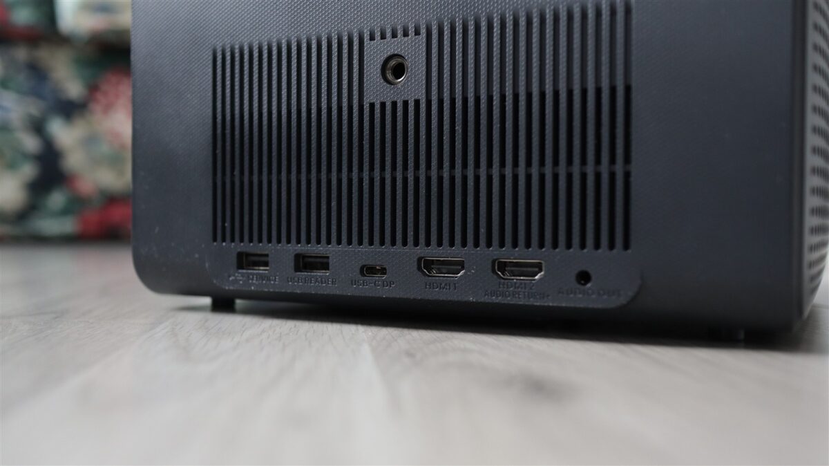 Proiector smart 4K BenQ GP520 - review