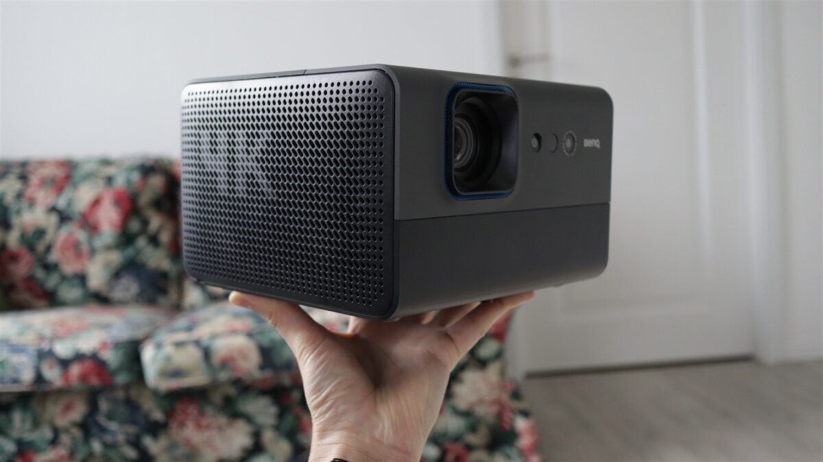 Proiector smart 4K BenQ GP520 - review