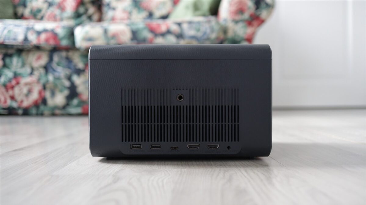 Proiector smart 4K BenQ GP520 - review