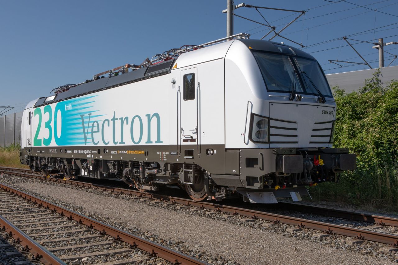 Locomotivele Vectron, autorizate pentru 230 km/h
