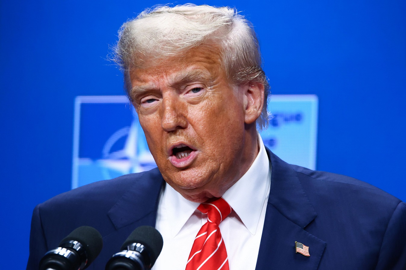 Fost comandant NATO: Trump reprezintă o amenințare mai mare decât Putin