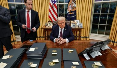 Trump ia mită de la Putin și pune în pericol România, Polonia și Ungaria?