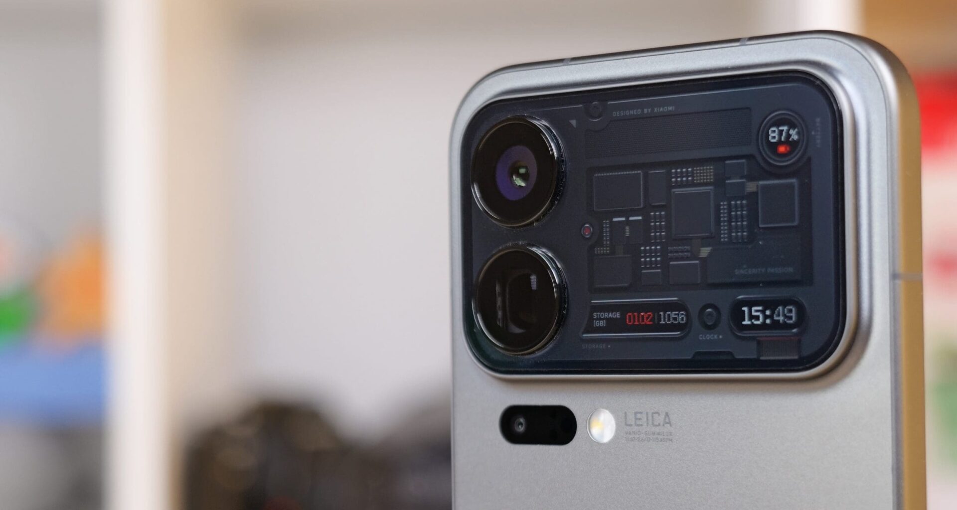 sub Huawei, Google, Apple sau Vivo