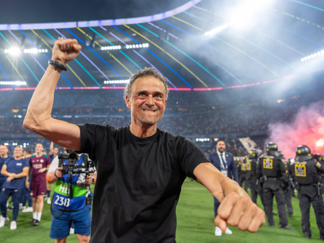 50.000.000 de euro pentru un fundaș central!