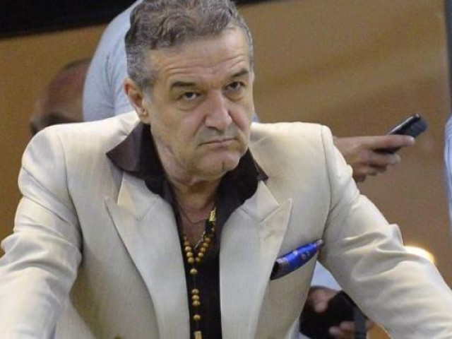 L-a umilit pe Gigi Becali de față cu toți jucătorii și a plecat fără să clipească. "A venit la mașină, a tras de ușă!"