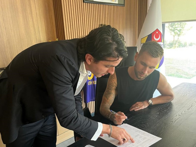 Detaliile transferului lui Denis Drăguș la Gaziantep