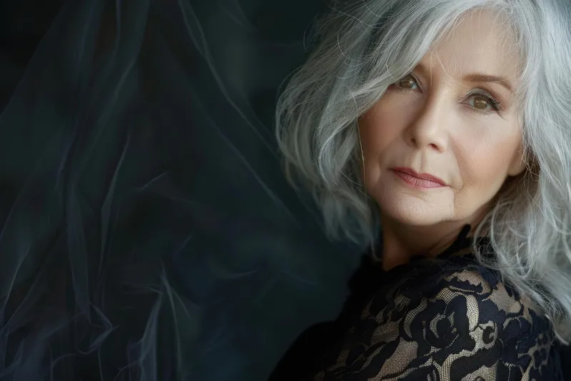 Pensionară la pensie - Foto: Freepik