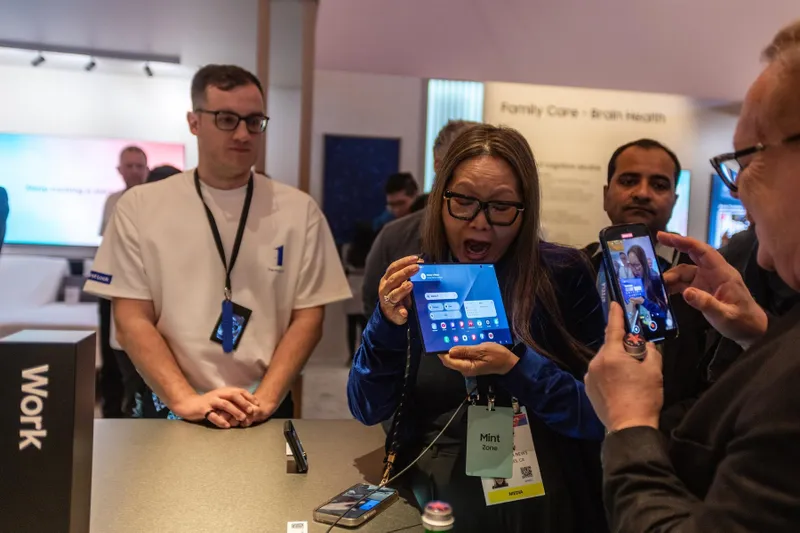 Samsung Galaxy Z TriFold - Foto: Profimedia Images