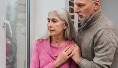 Pensiile ar putea scădea cu sute de lei după 2030. Ne trebuie 40 miliarde € să evităm dezastrul. Care e cauza? • Newsweek România