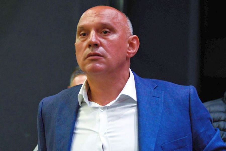 Atac violent la adresa lui Elias Charalambous: „El chiar are față de papagal”