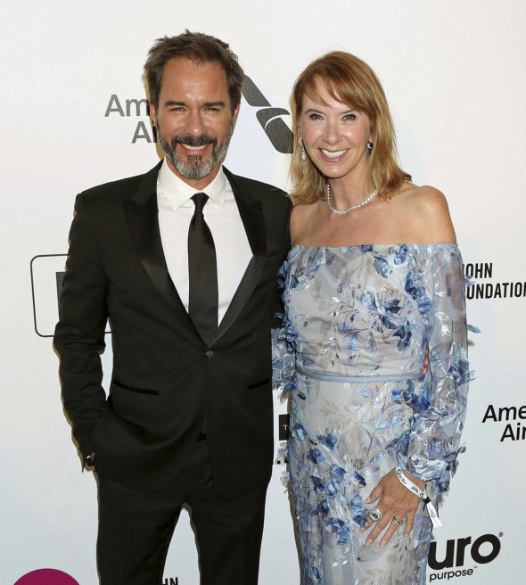 Janet Leigh Holden files for divorce from actor Eric McCormack