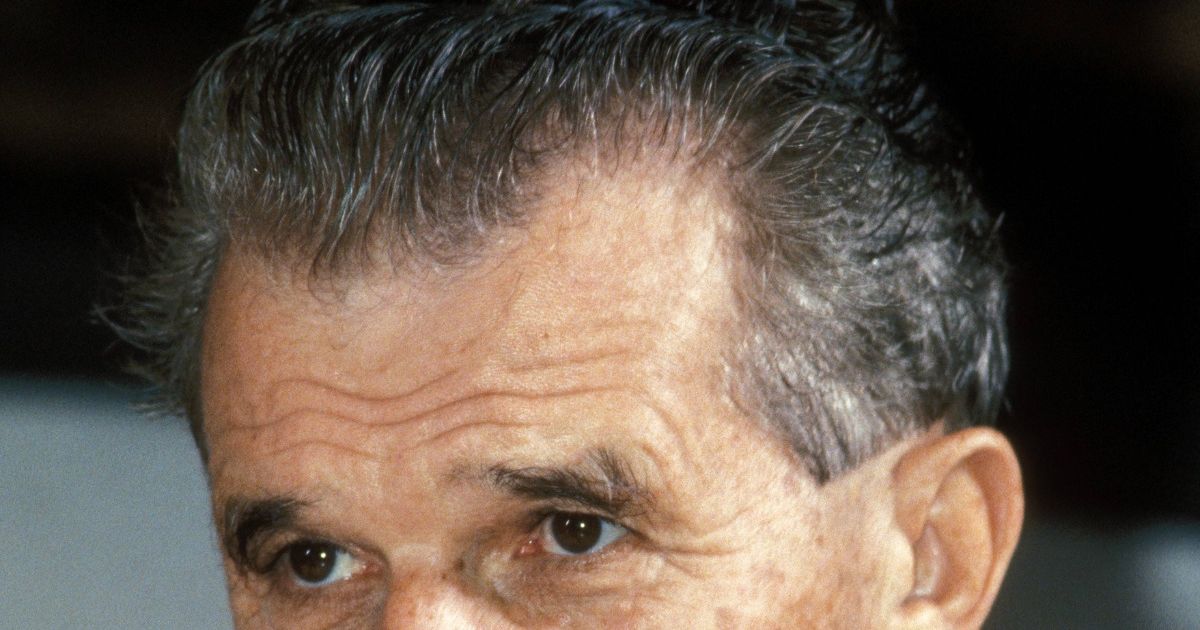 Orașul inventat de Ceaușescu își vinde stadionul. În anii ’80, echipa juca în „B”, iar fotbaliștii erau plătiți regește