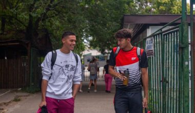 „Nu mă apasă! David e idolul meu, dar și prietenul meu. Ne bucurăm la dublu”