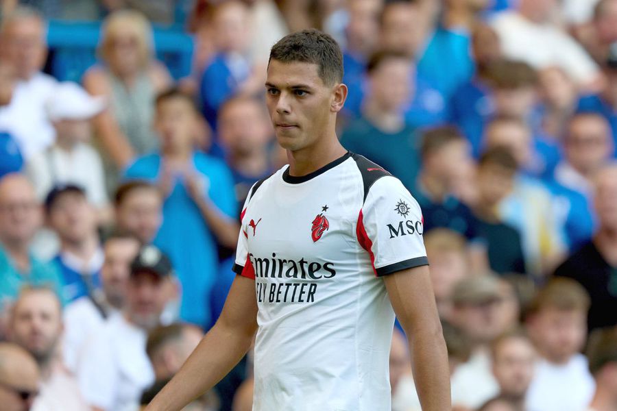 Oficialul rivalei a anunțat în direct un transfer la Dinamo: „I-a ales pe ei”