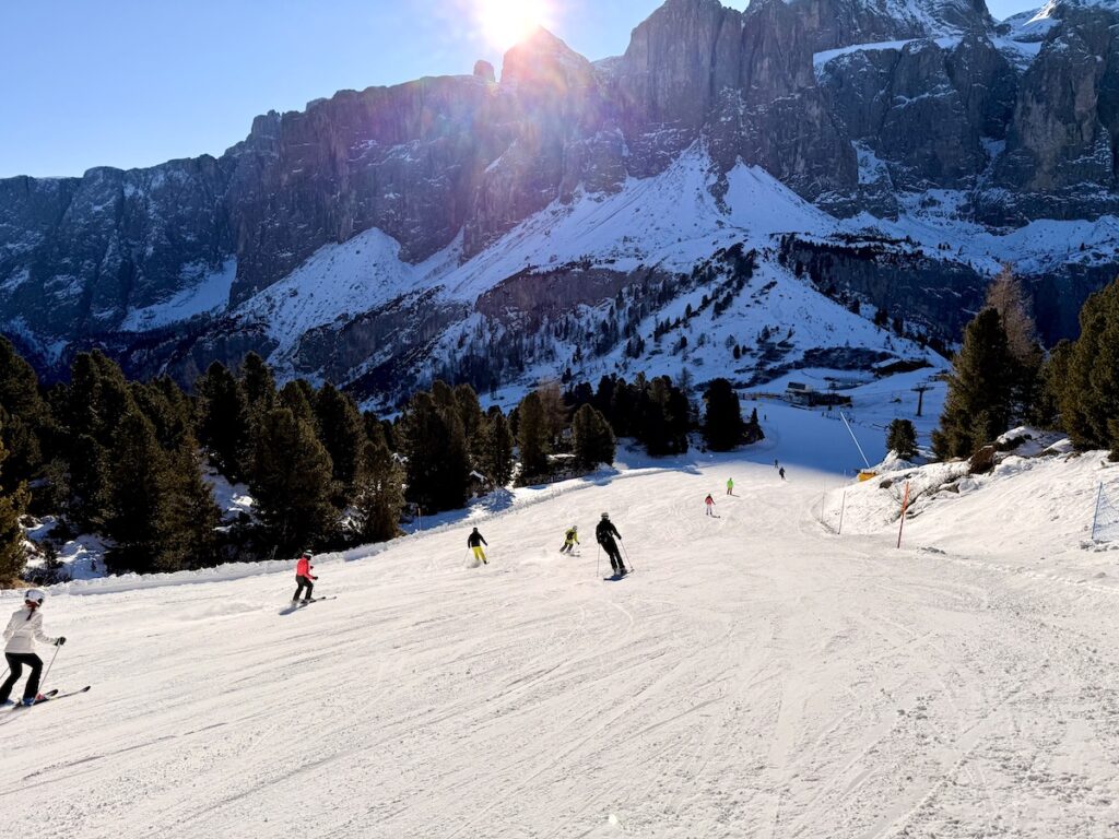 Cum funcționează monitorizarea schiului pe Huawei Watch GT 6 Pro.