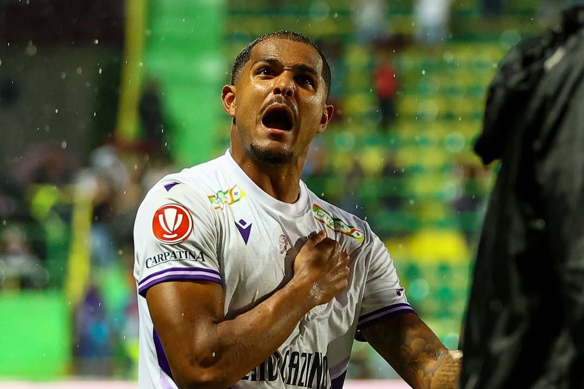 „Nu a mai venit! Și-a închis telefonul”