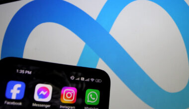 Facebook, Instagram şi WhatsApp vor avea funcționalități premium accesibile contra cost