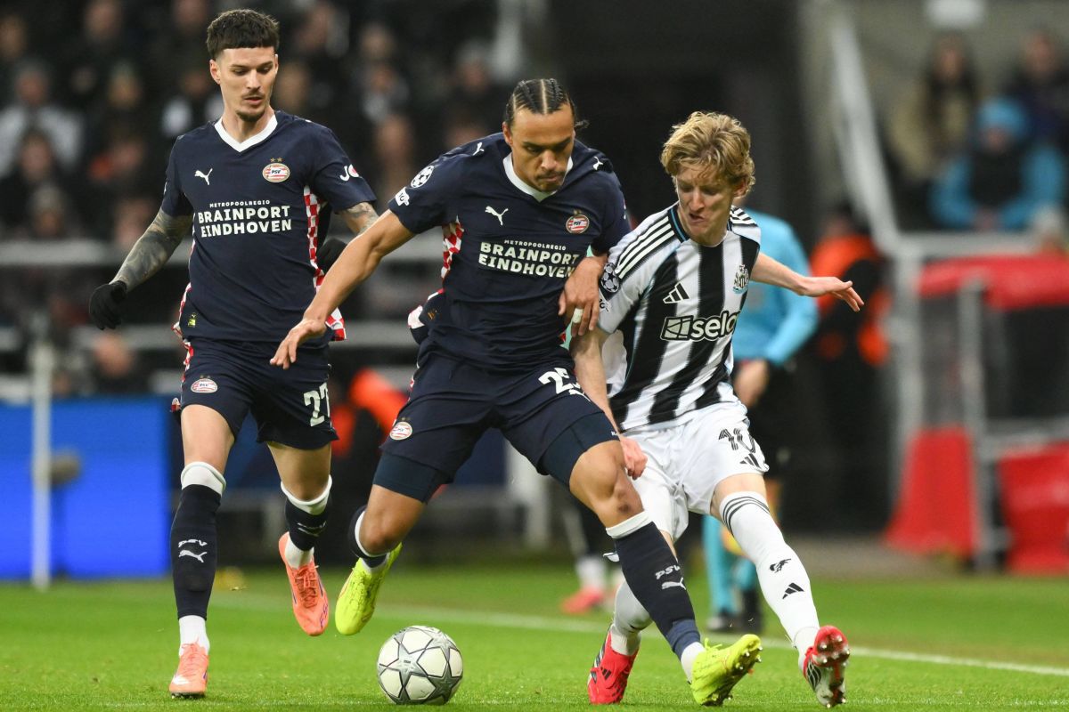 LIVE Newcastle - PSV, cu Dennis Man anunțat titular în Liga Campionilor