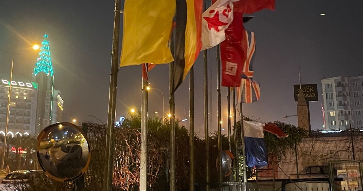 Antalya, sub furtună! Istanbul, mai rău! FOTO-VIDEO. Alarmă în zona echipelor din Liga 1. Plouă tare, iar vântul e insuportabil » Frică de inundații. Ce au făcut turcii