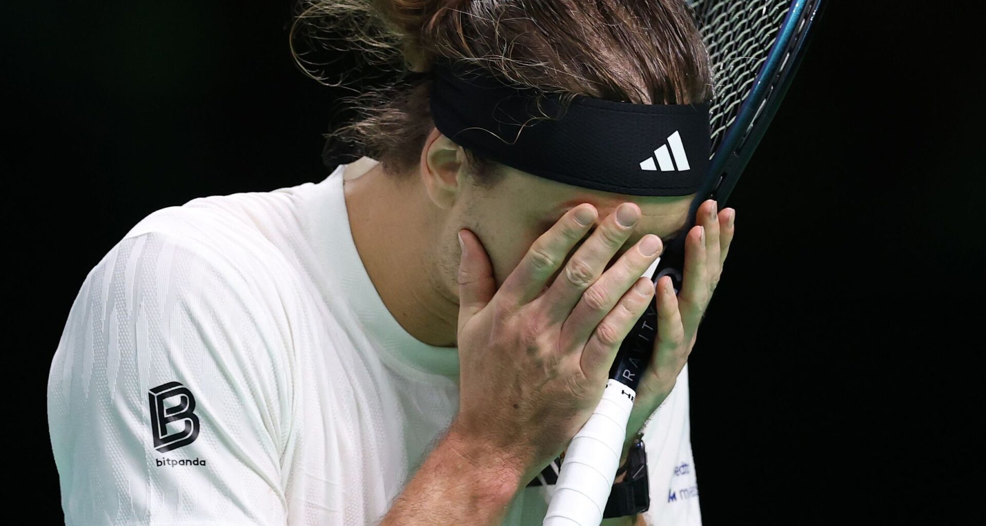 Zverev visează să fie egalul lui Alcaraz și Sinner, dar a fost demolat la United Cup de un jucător care nu mai evoluase din iunie