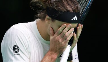 Zverev visează să fie egalul lui Alcaraz și Sinner, dar a fost demolat la United Cup de un jucător care nu mai evoluase din iunie