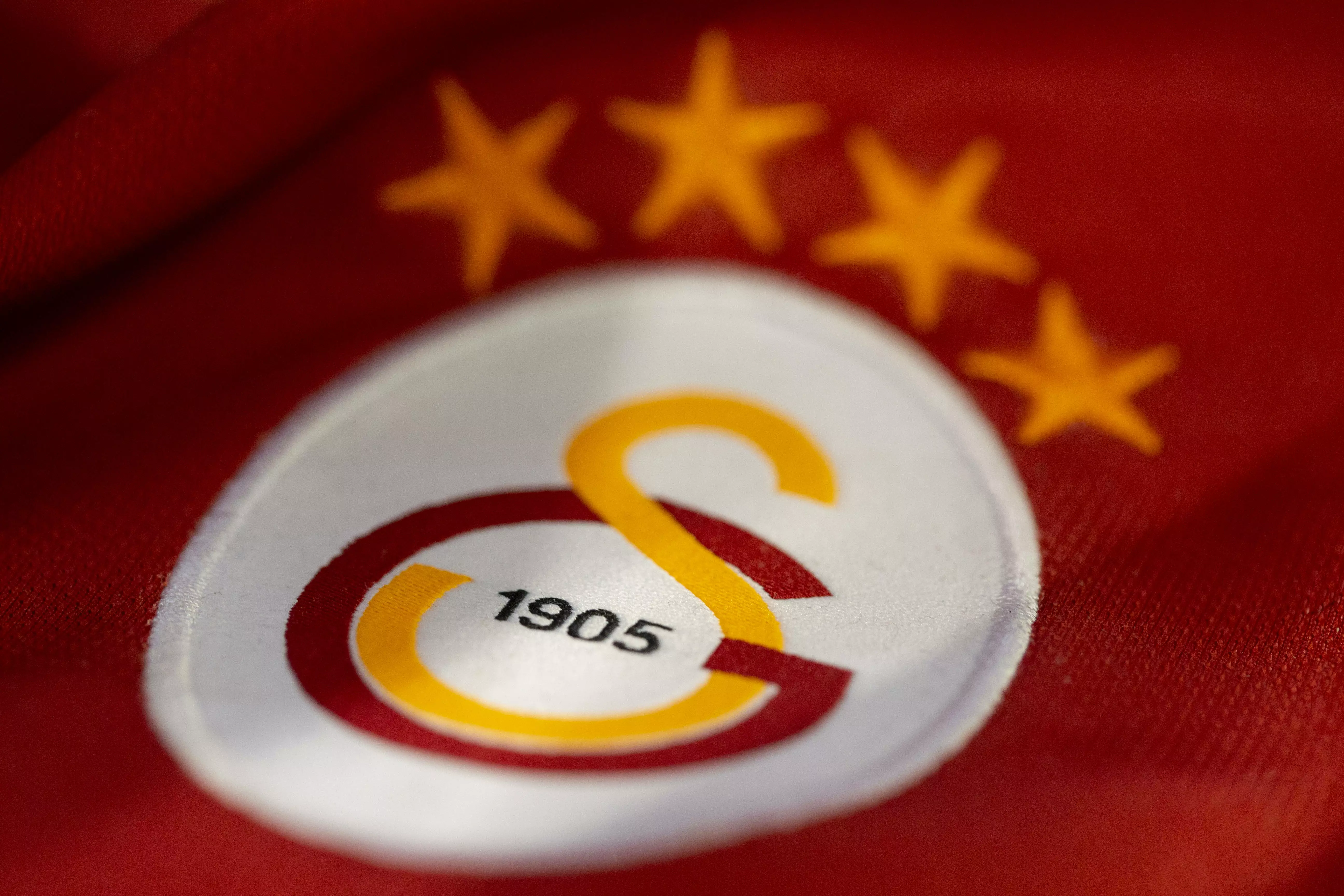 NEWS ALERT Transferul iernii! Galatasaray negociază pentru un fotbalist român