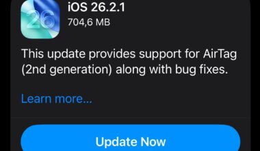 iOS 26.2.1 e un actualizare lansată de Apple în afara celor programate și vine să aducă suportul pentru proaspăt lansatul AirTag (gen2) și repară niște probleme, cel mai probabil de securitate.