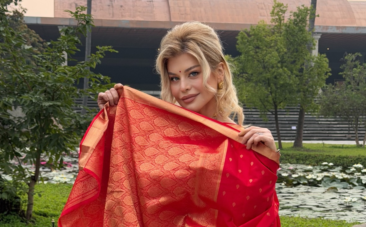 Cum au fost surprinse Iulia Vântur și Loredana Groza în India. Fanii au reacționat: „Și Salman Khan unde e?”