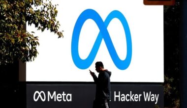 Meta vrea să vândă abonamente cu funcţii premium pe Facebook, Instagram şi WhatsApp