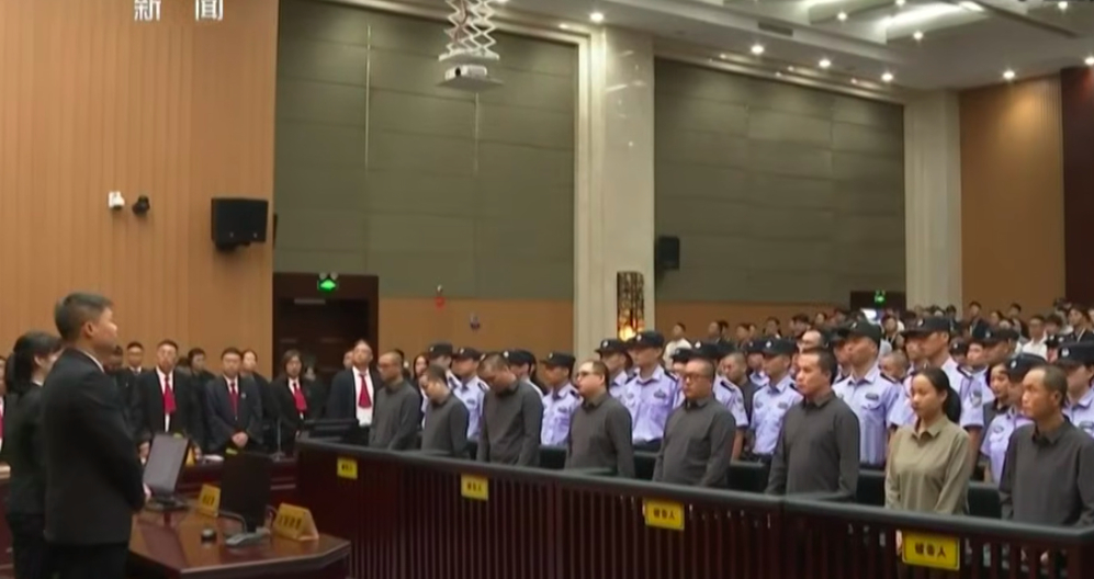 China a executat mai mulți membri ai mafiei din Myanmar. Erau acuzați de omucidere, detenție ilegală, fraudă și operare de case de jocuri de noroc VIDEO