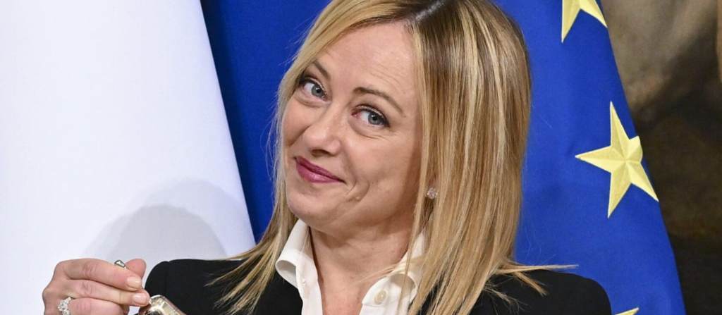 Premierul Italiei, Georgia Meloni, pictată ca înger într-o biserică din Roma. Imaginea a apărut după o renovare