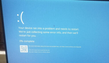 Un update Windows 11 a blocat oprirea PC-urilor pe unele sisteme. Microsoft confirmă problema