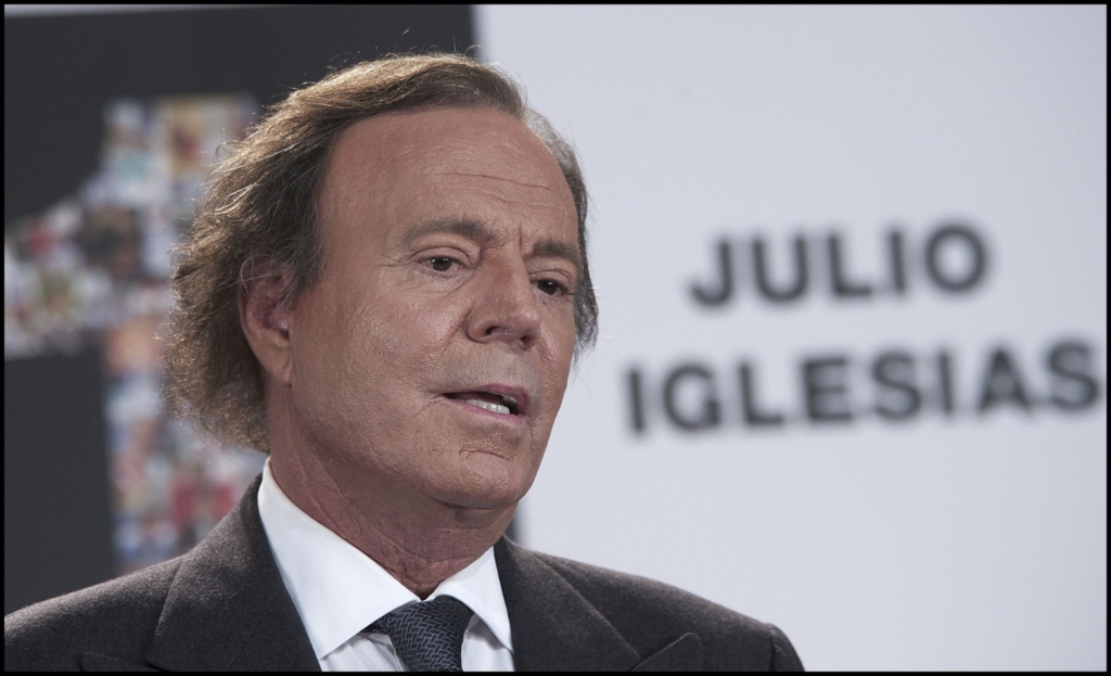 Julio Iglesias a scăpat de plângerile venite de la două foste angajate. Decizia procurorilor spanioli