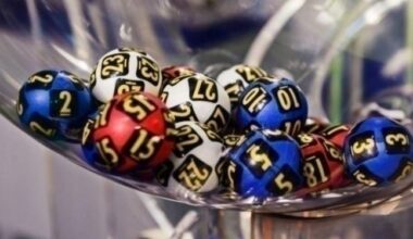 Rezultatele extragerii Loto 6 din 49 de duminică, 11 ianuarie. Numerele câștigătoare la Joker și Noroc