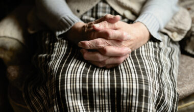 Un bărbat din Iași și-ar fi omorât mama și ar fi întreținut relații intime cu cadavrul său. A fost arestat pentru 30 de zile